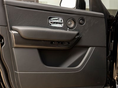 2027 Rolls-Royce Cullinan Black Badge