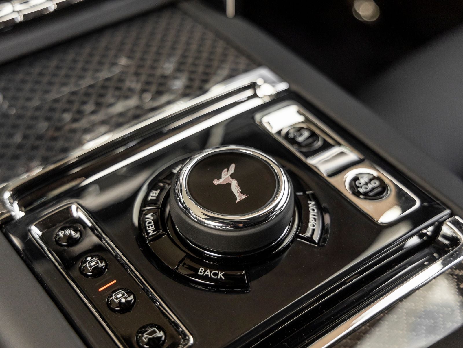 2027 Rolls-Royce Cullinan Black Badge