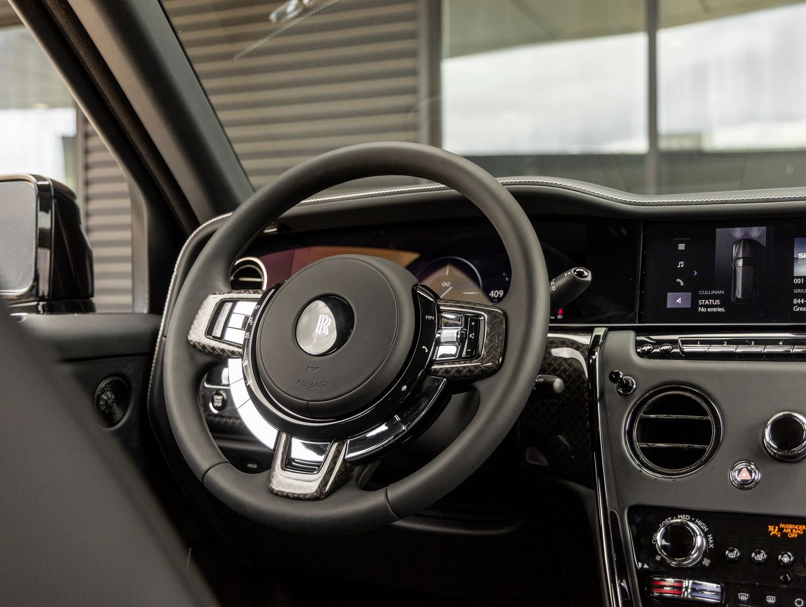 2027 Rolls-Royce Cullinan Black Badge