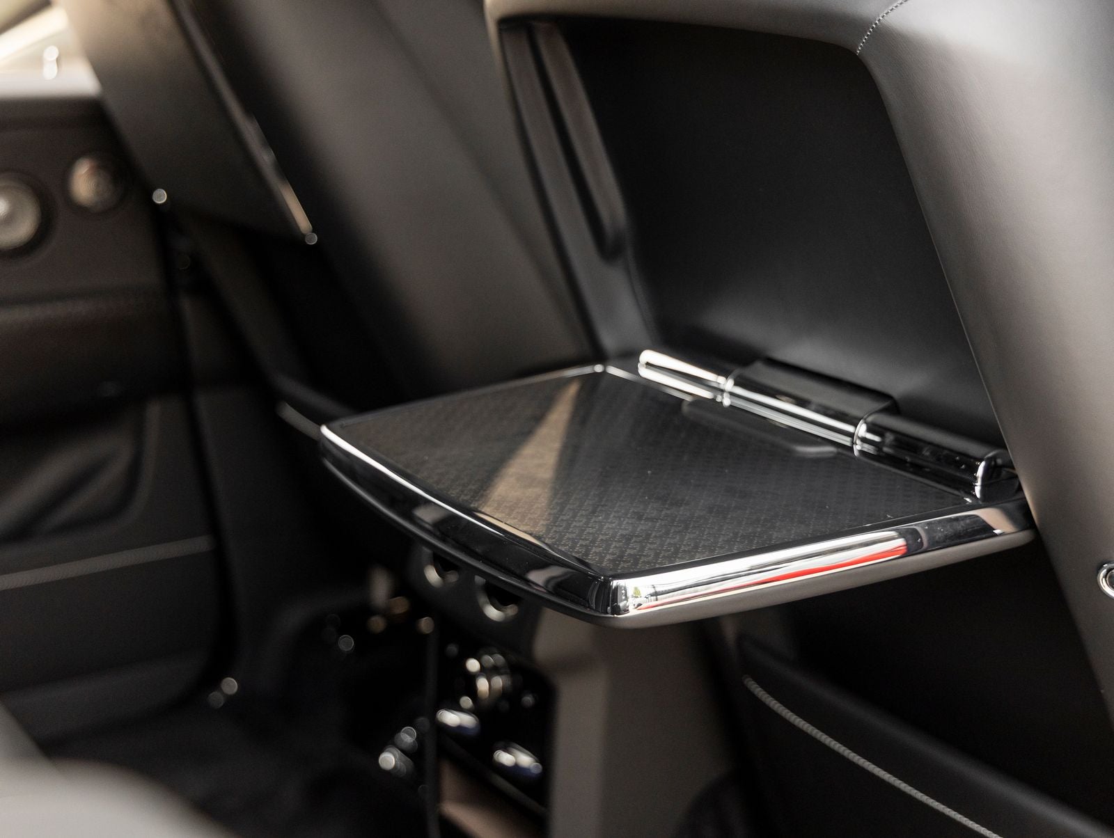 2027 Rolls-Royce Cullinan Black Badge