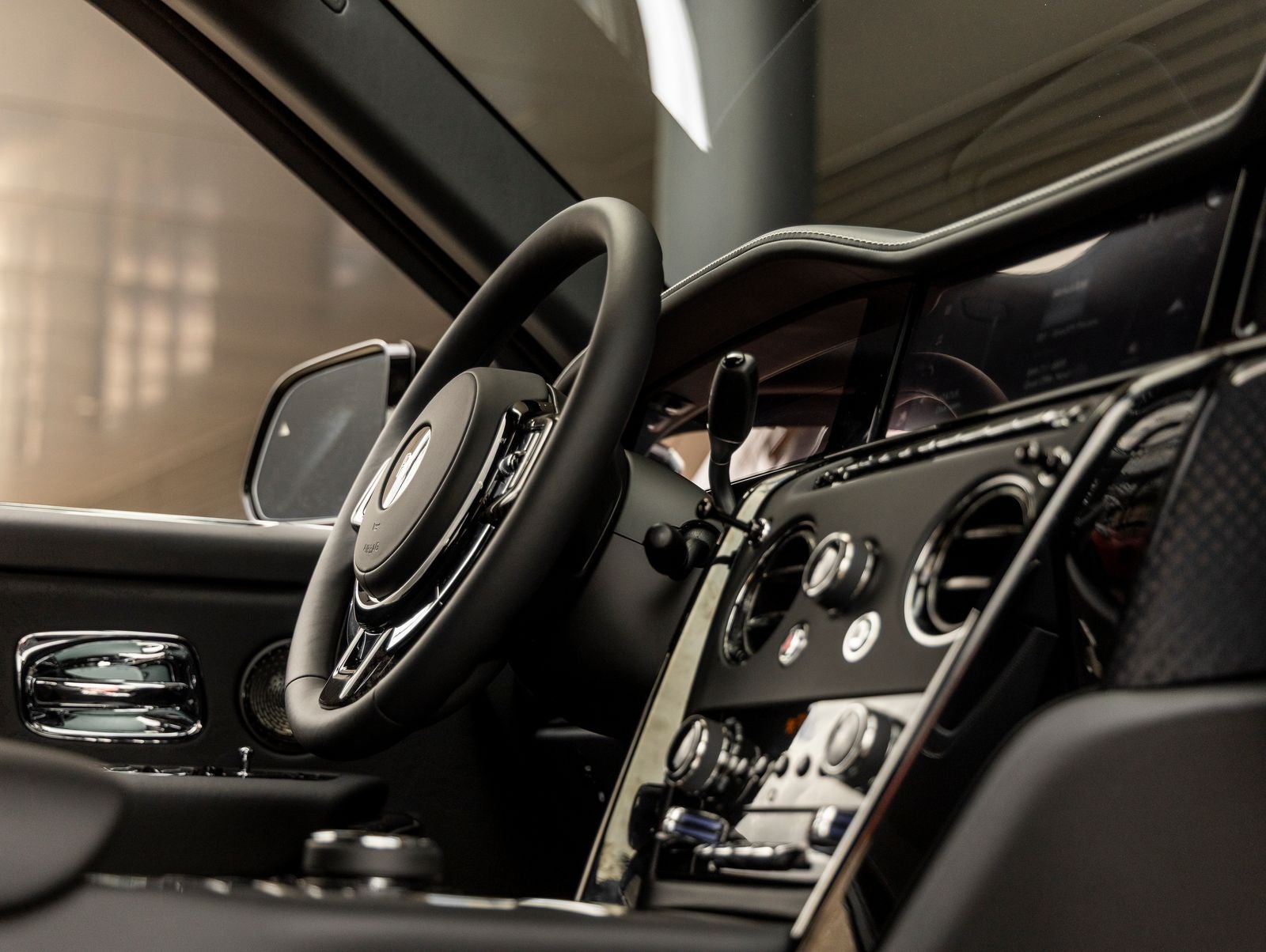 2027 Rolls-Royce Cullinan Black Badge
