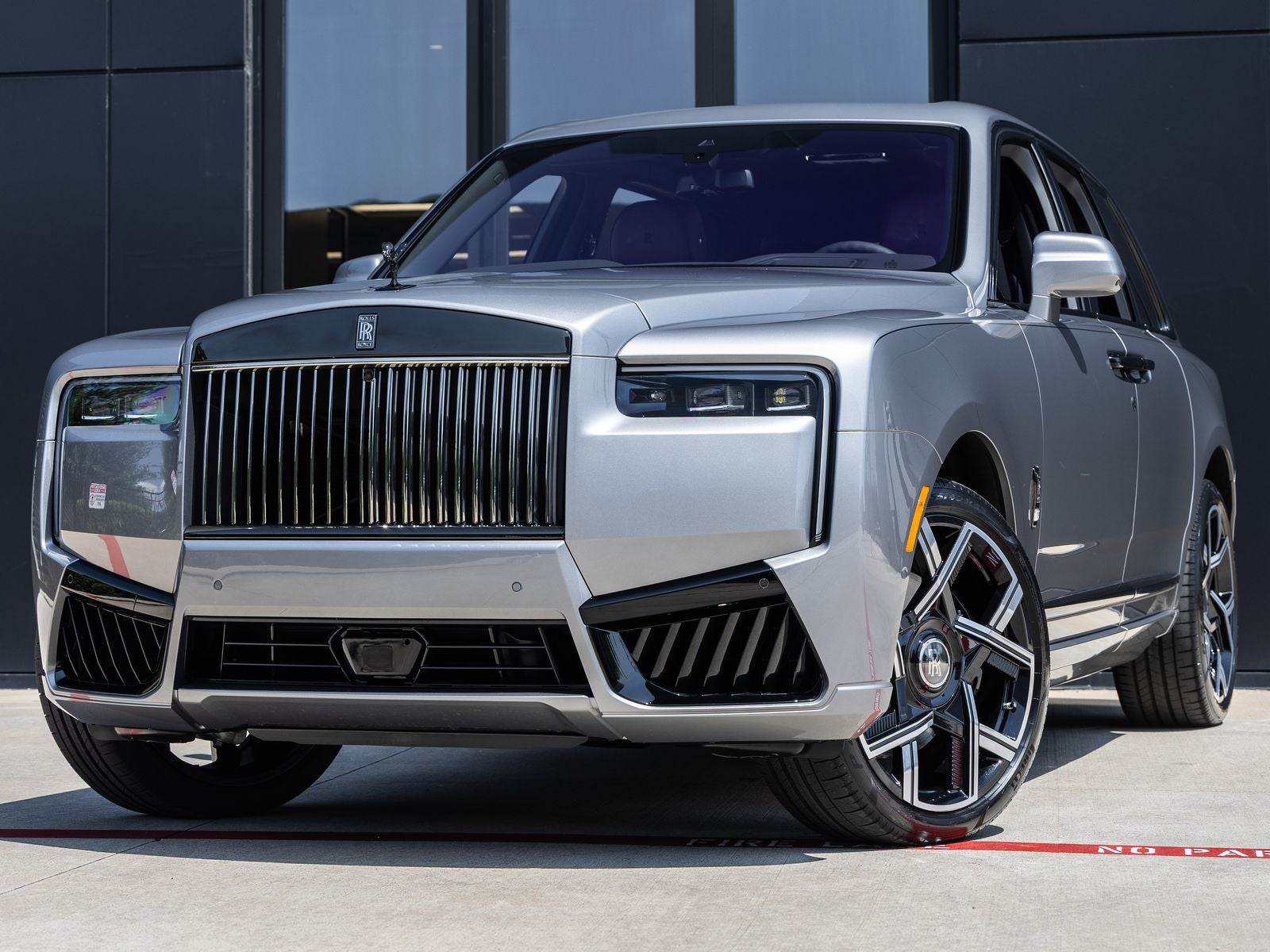 2027 Rolls-Royce Cullinan Black Badge