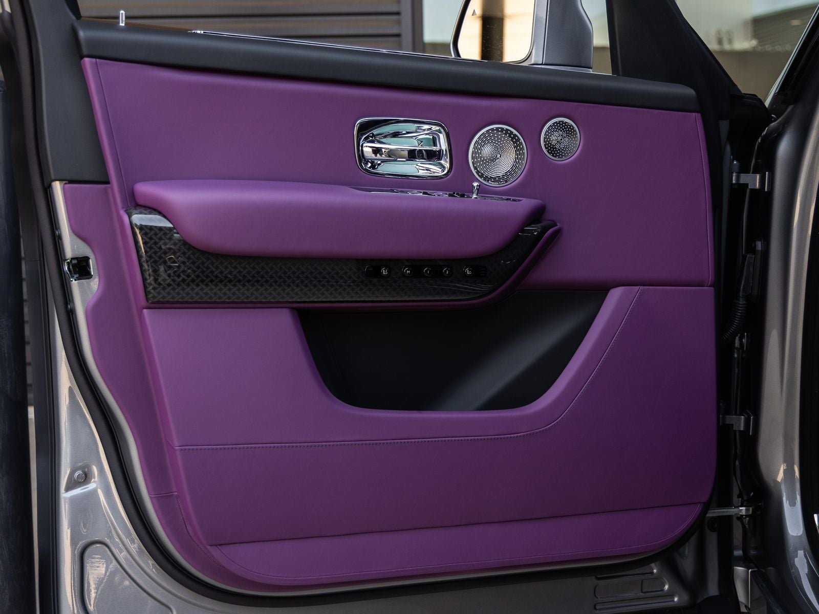 2027 Rolls-Royce Cullinan Black Badge