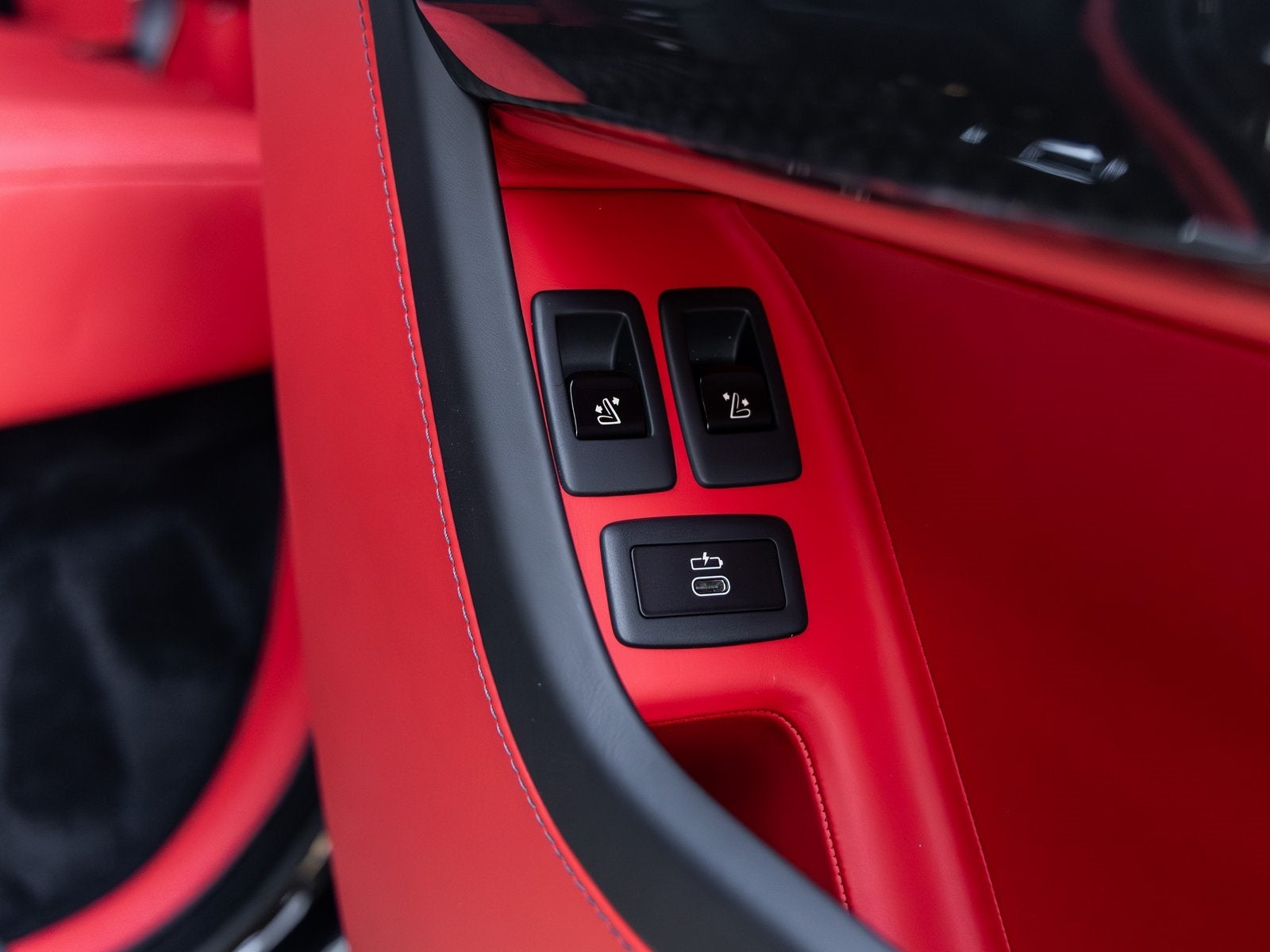 2026 Rolls-Royce Black Badge Cullinan 