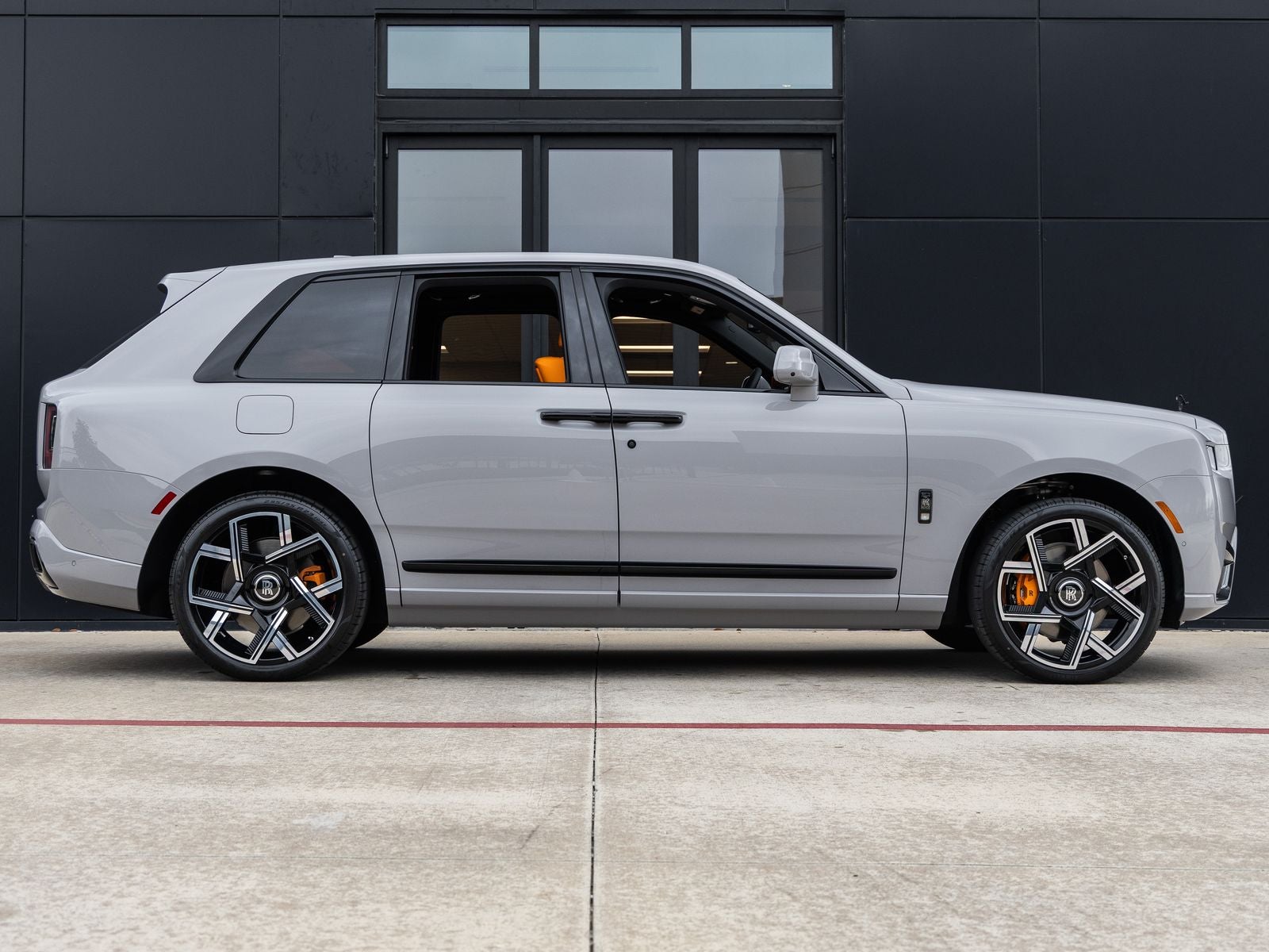 2026 Rolls-Royce Cullinan Black Badge