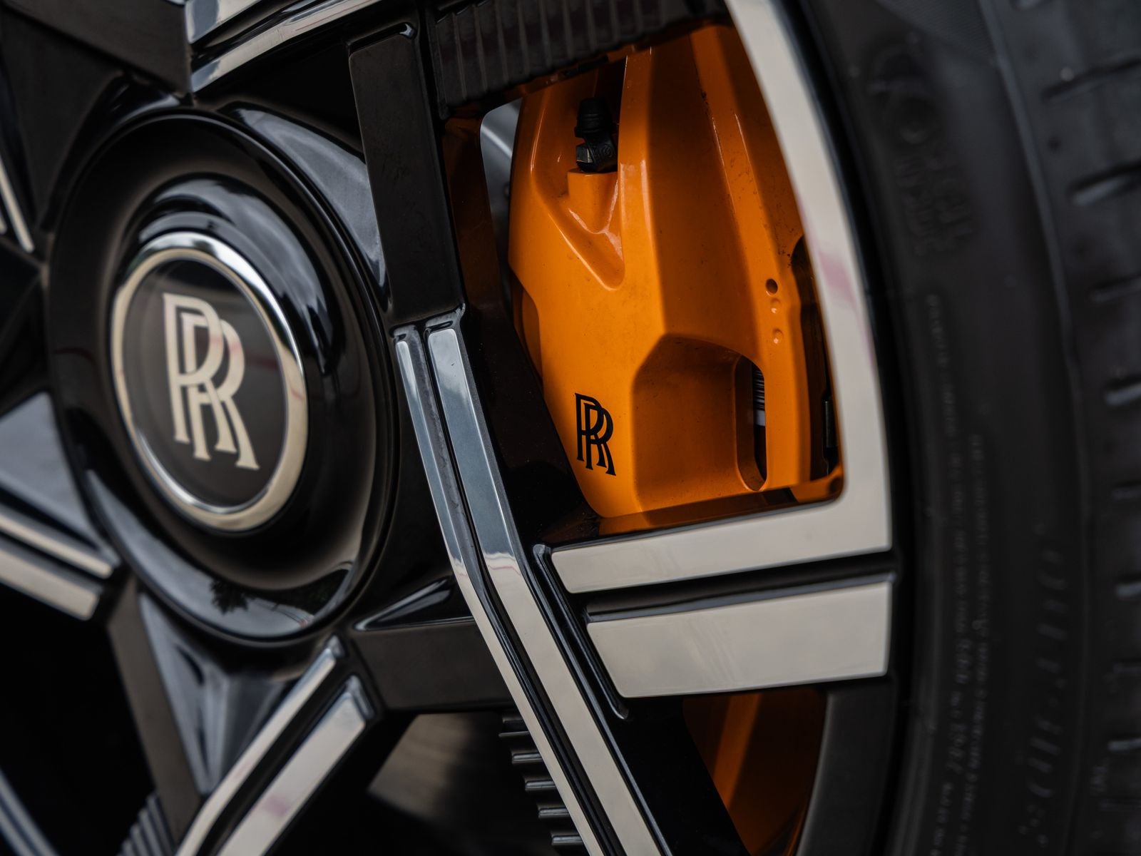 2026 Rolls-Royce Cullinan Black Badge