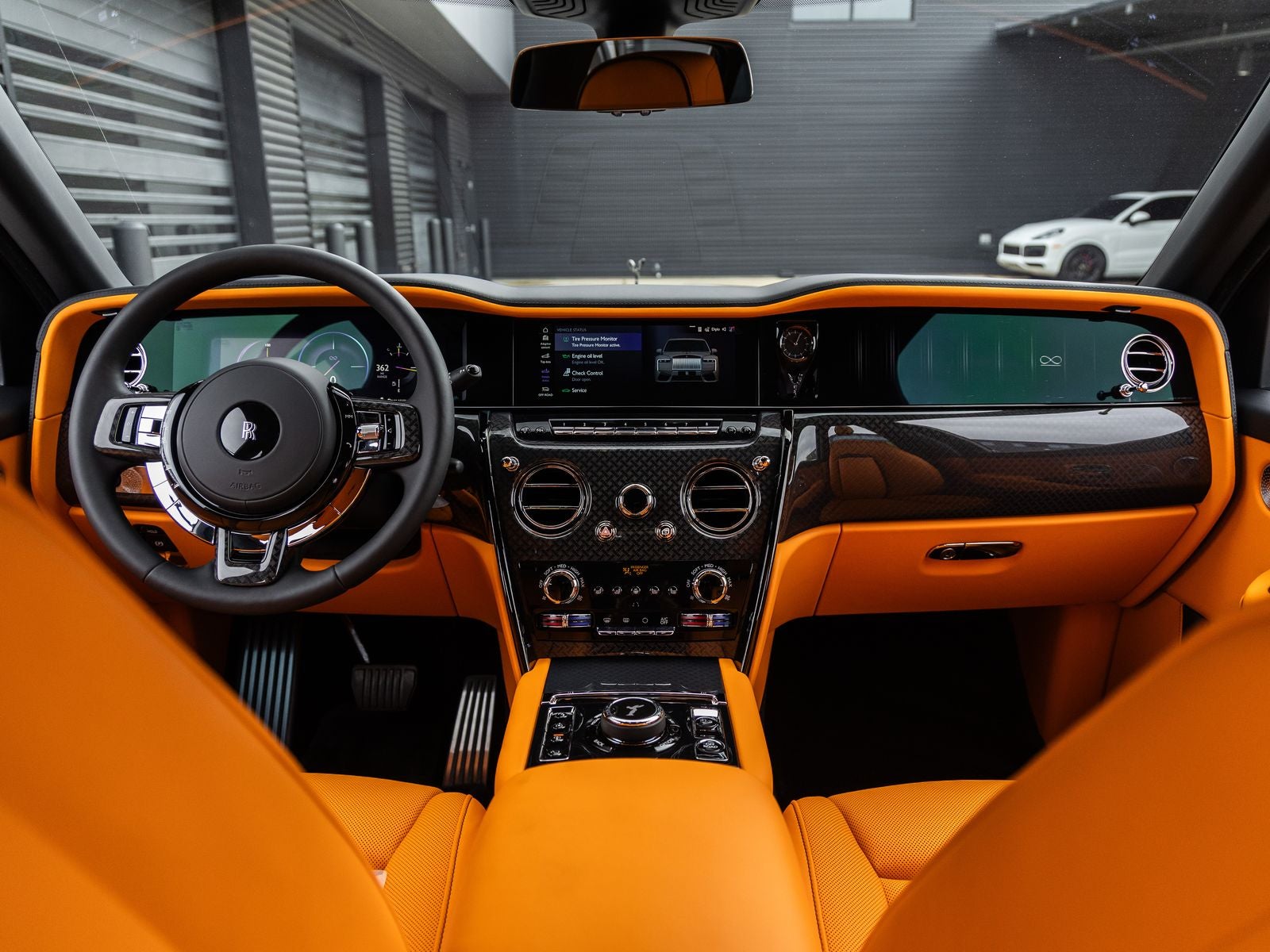 2026 Rolls-Royce Cullinan Black Badge