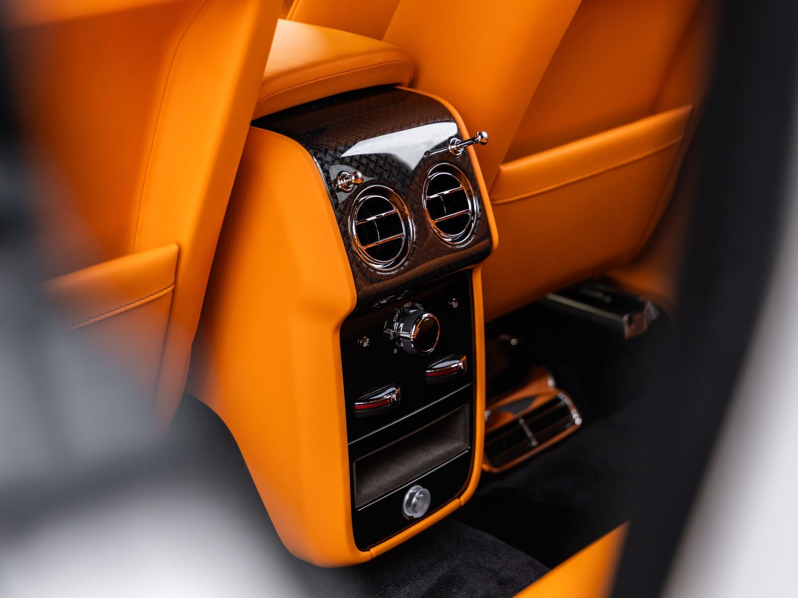 2026 Rolls-Royce Cullinan Black Badge