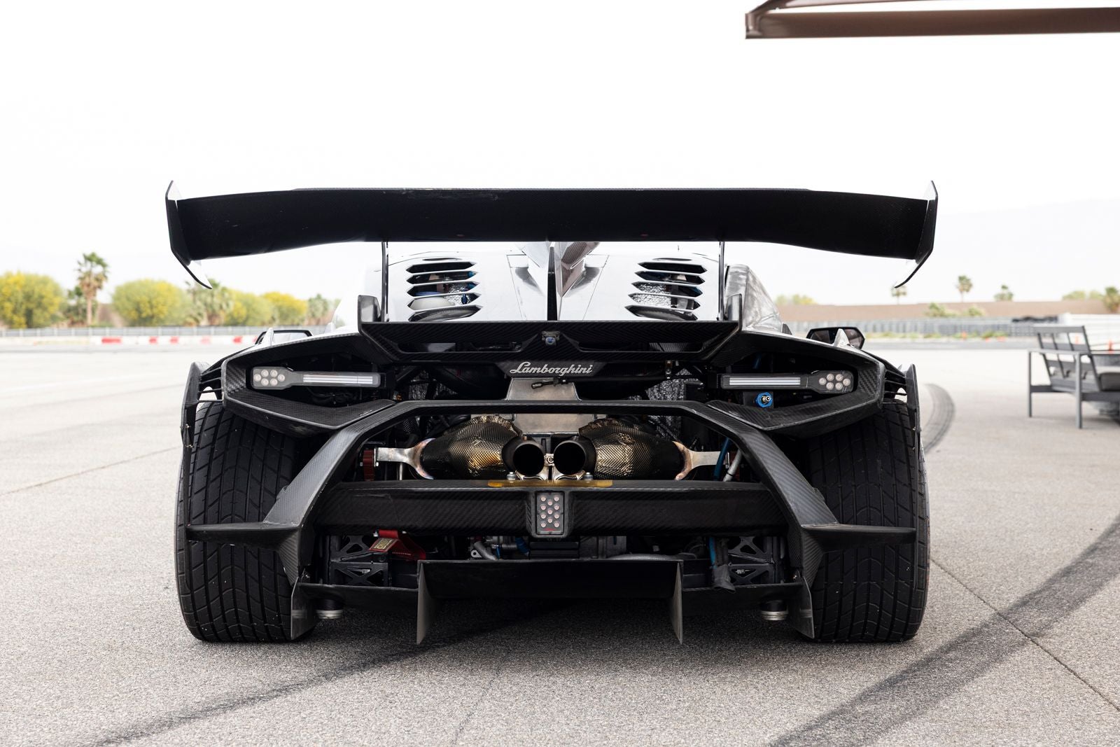 2023 Lamborghini Huracan Super Trofeo Base