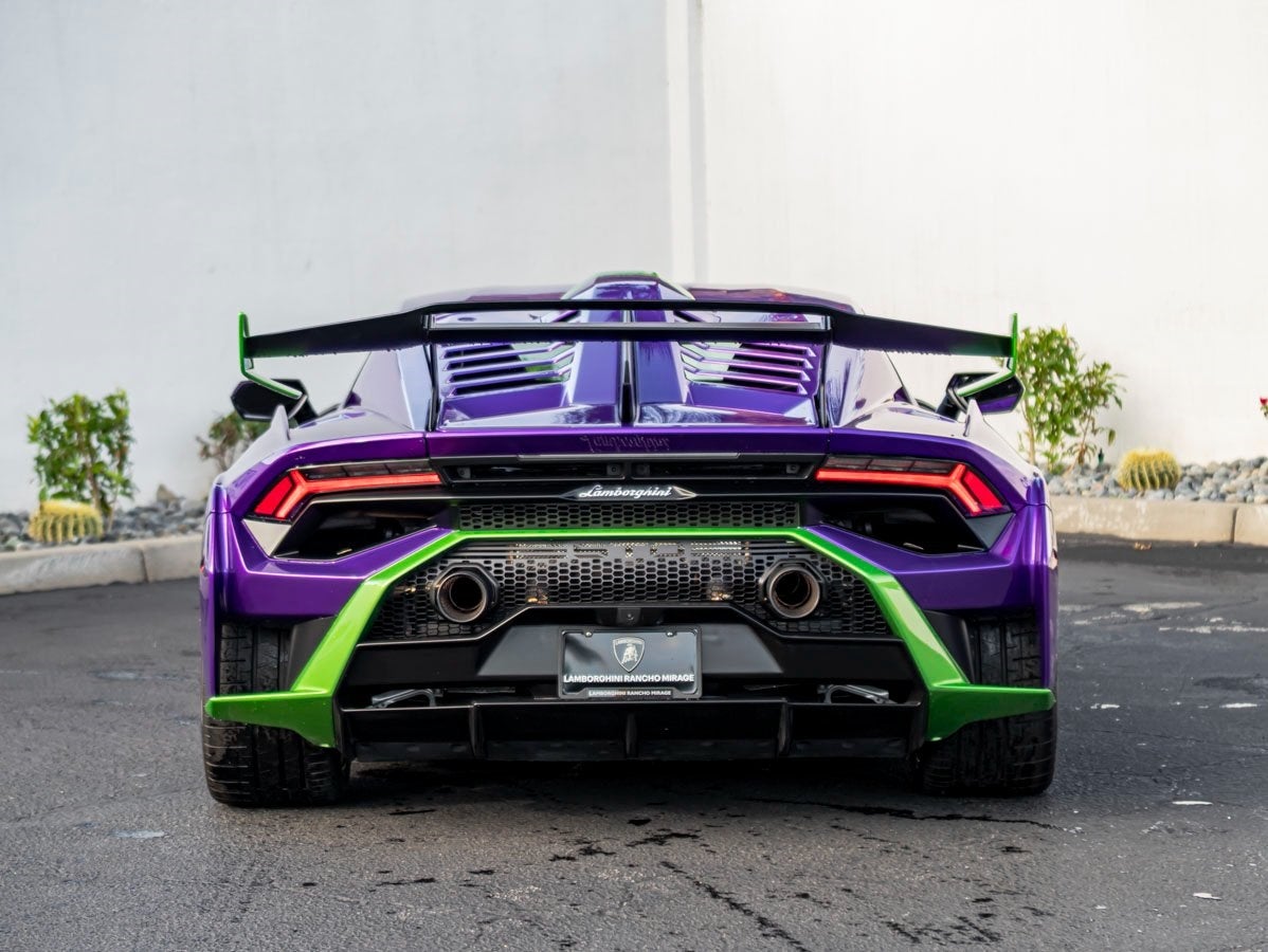 2024 Lamborghini Huracan STO Base