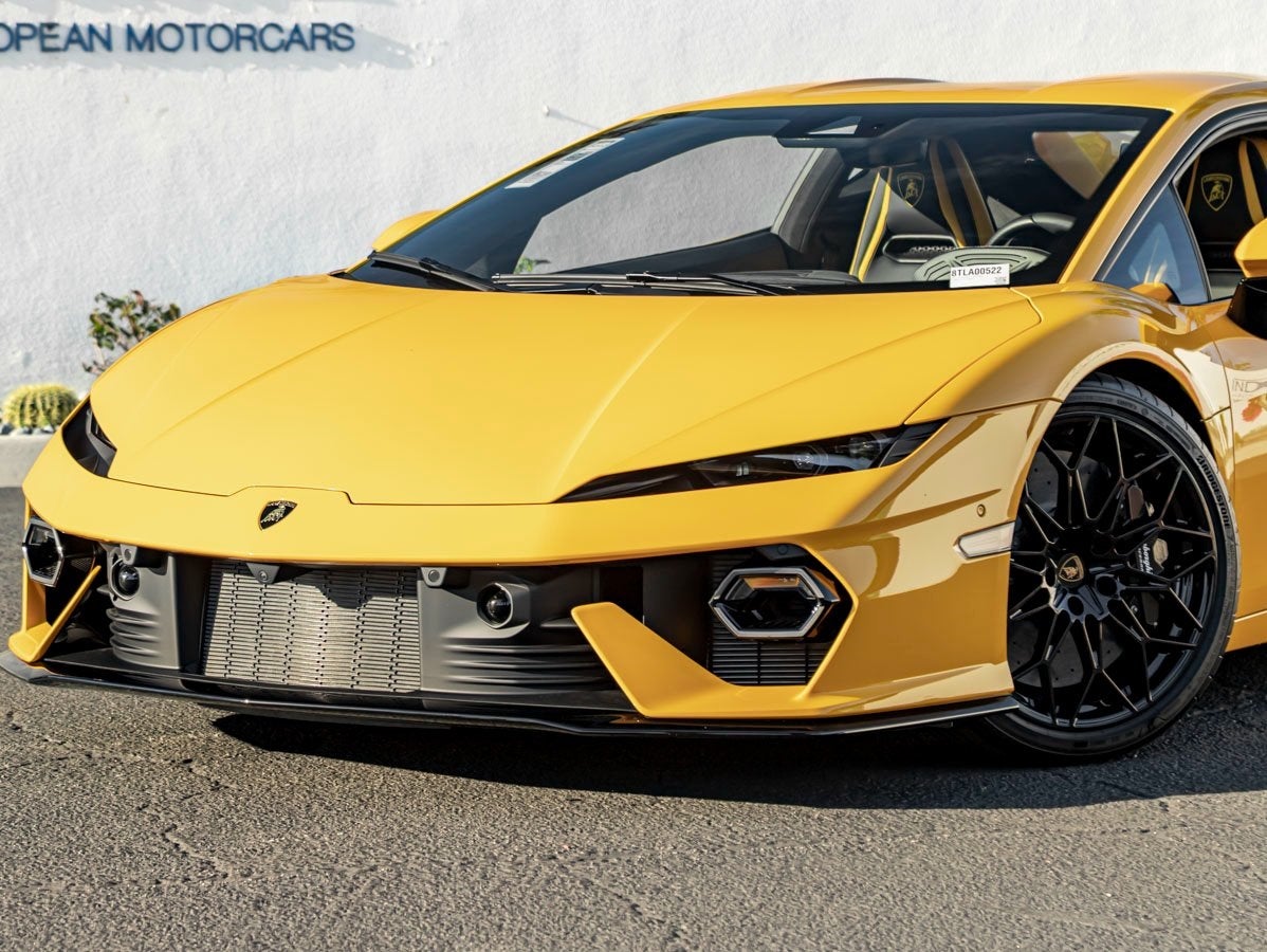 2026 Lamborghini Temerario Base