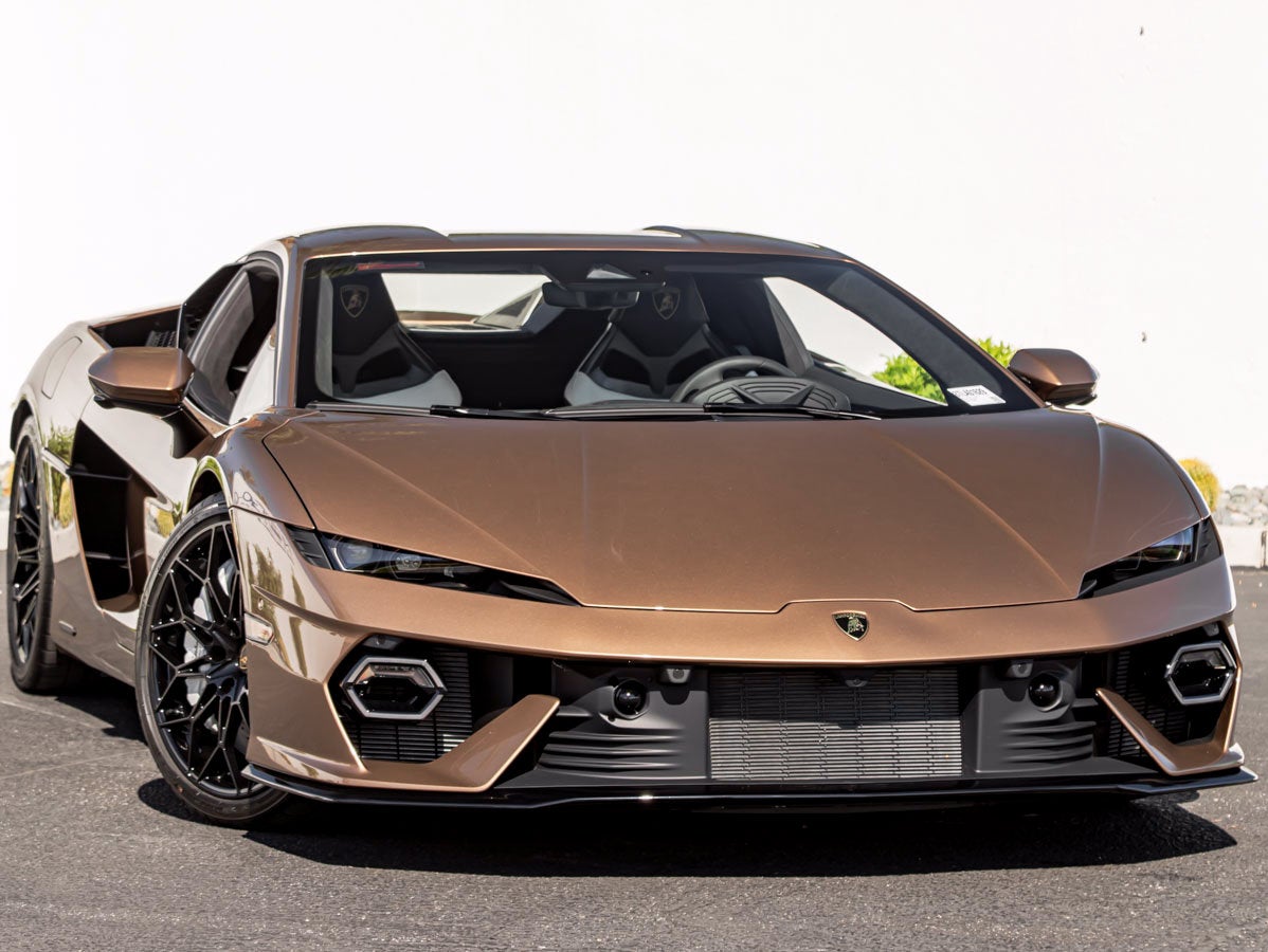 2026 Lamborghini Temerario Base