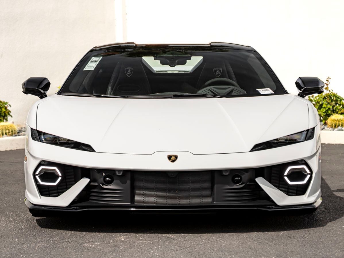 2026 Lamborghini Temerario Base