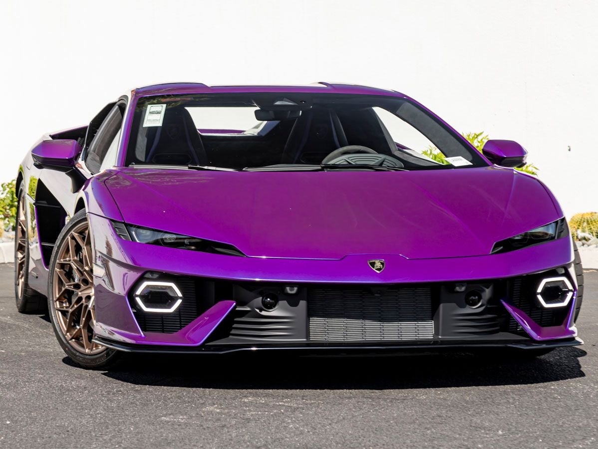2026 Lamborghini Temerario Base