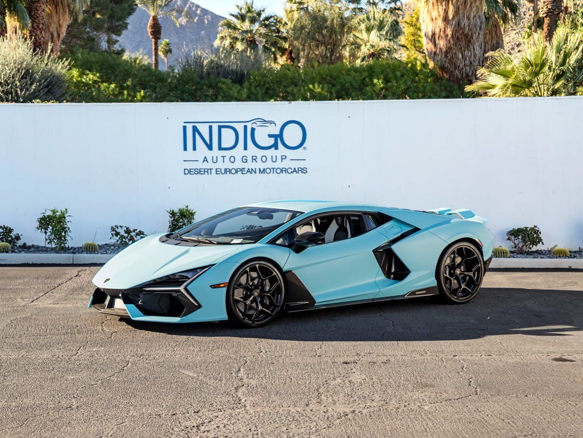 2026 Lamborghini Revuelto Base
