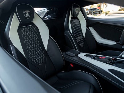 2026 Lamborghini Revuelto Base