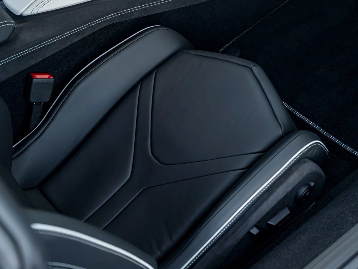 2026 Lamborghini Revuelto Base