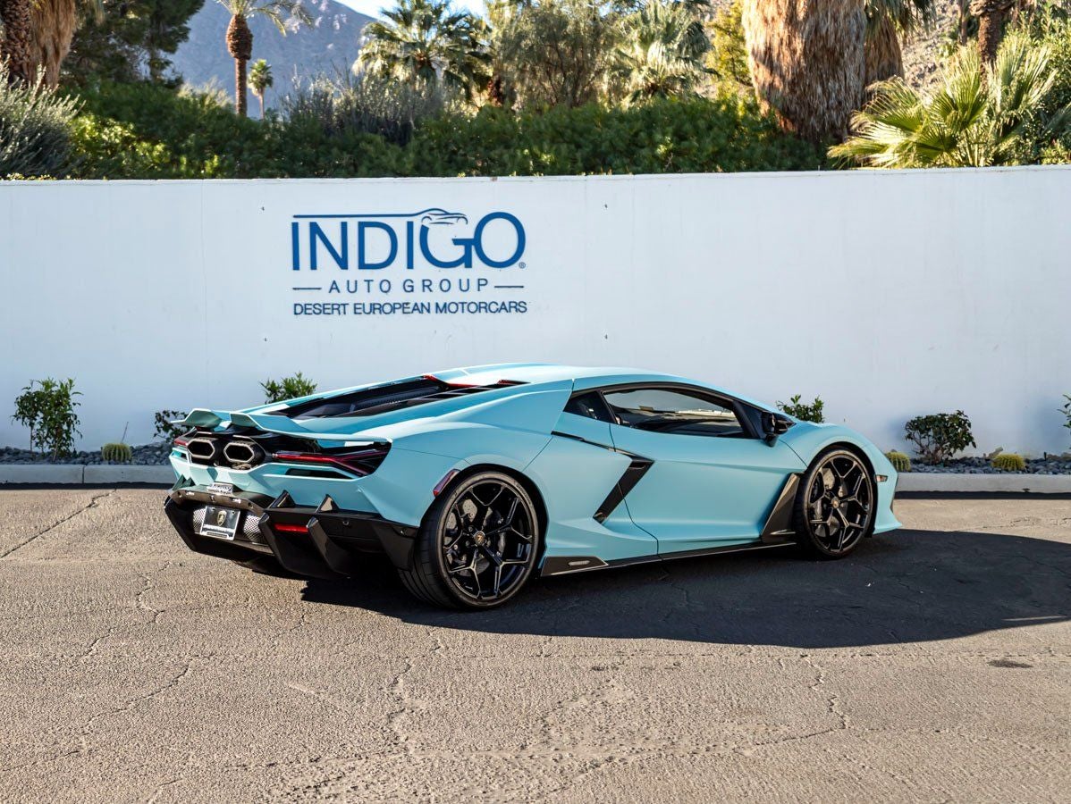 2026 Lamborghini Revuelto Base