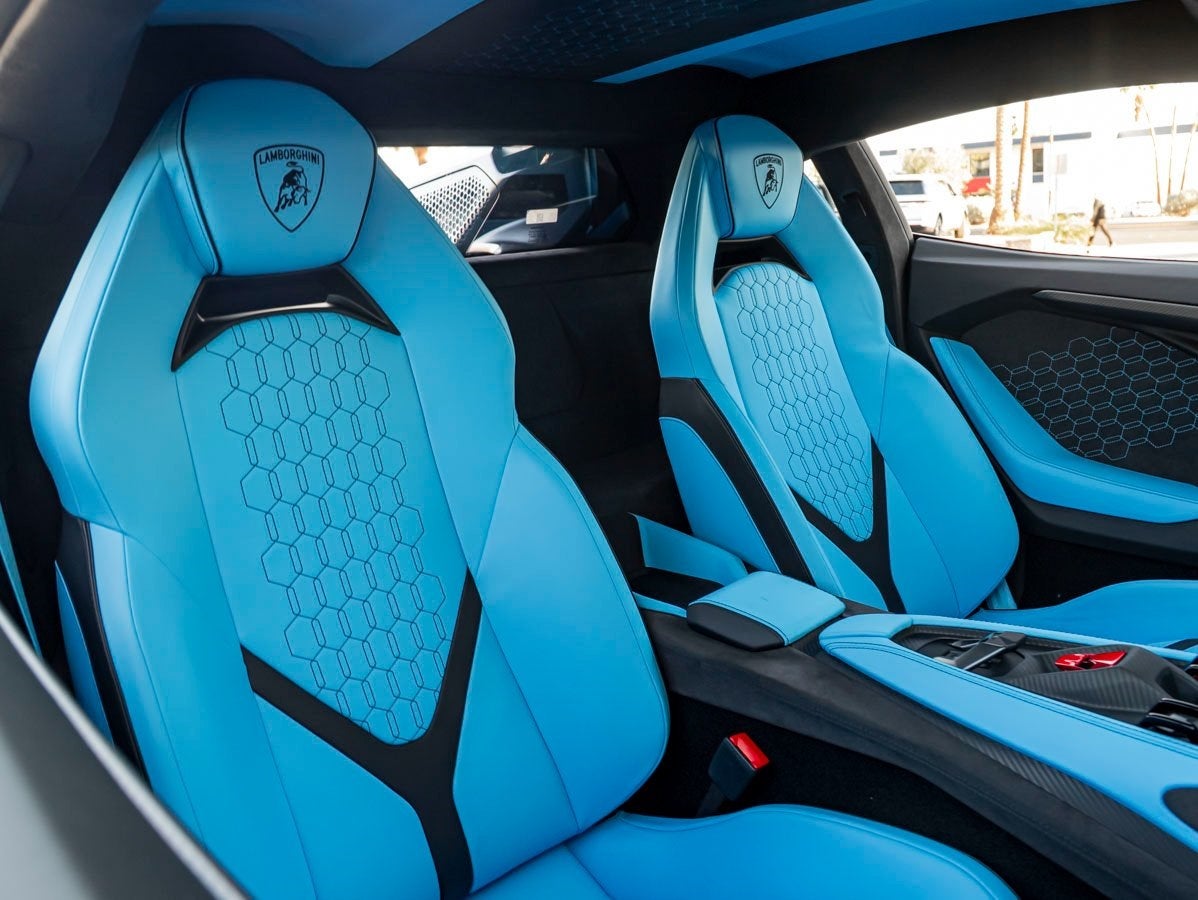 2026 Lamborghini Revuelto Base