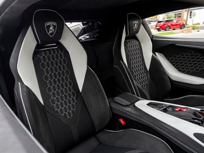 2026 Lamborghini Revuelto Base