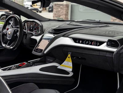 2026 Lamborghini Revuelto Base