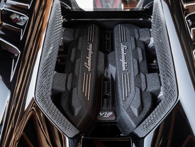 2026 Lamborghini Revuelto Base
