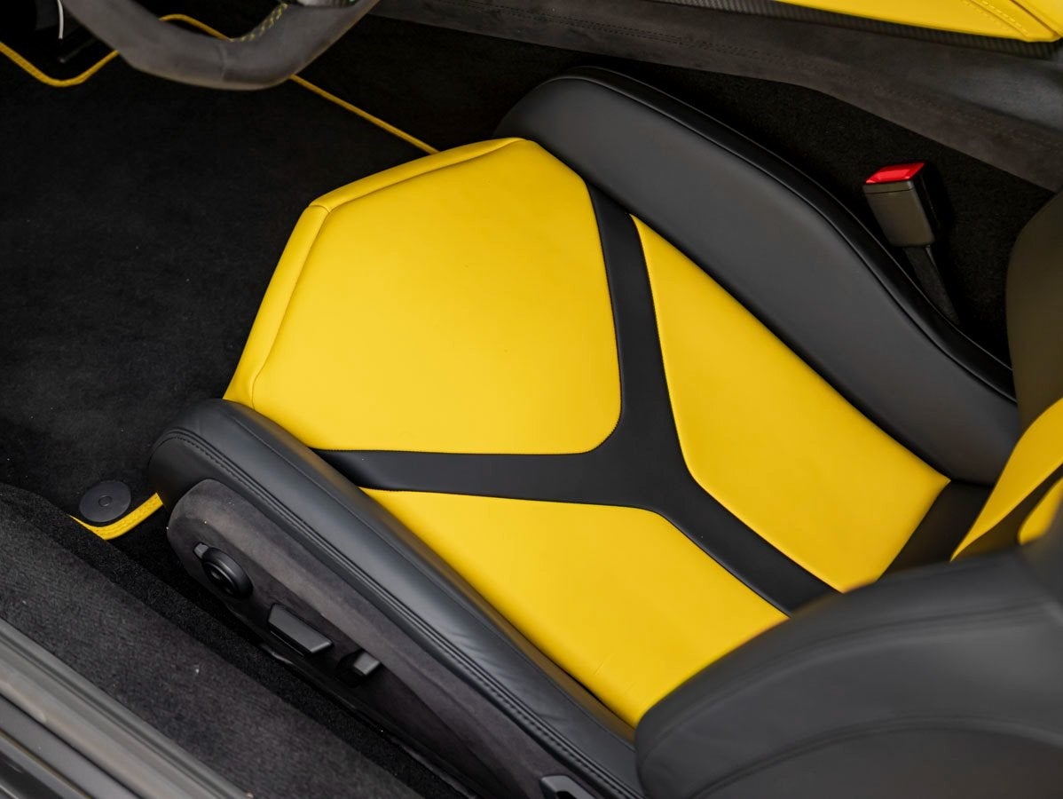 2026 Lamborghini Revuelto Base