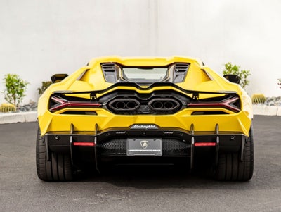 2026 Lamborghini Revuelto Base