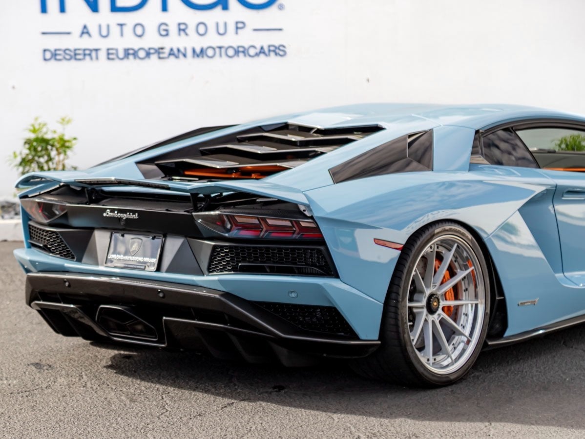 2018 Lamborghini Aventador Base