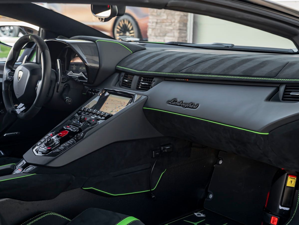 2020 Lamborghini Aventador Base