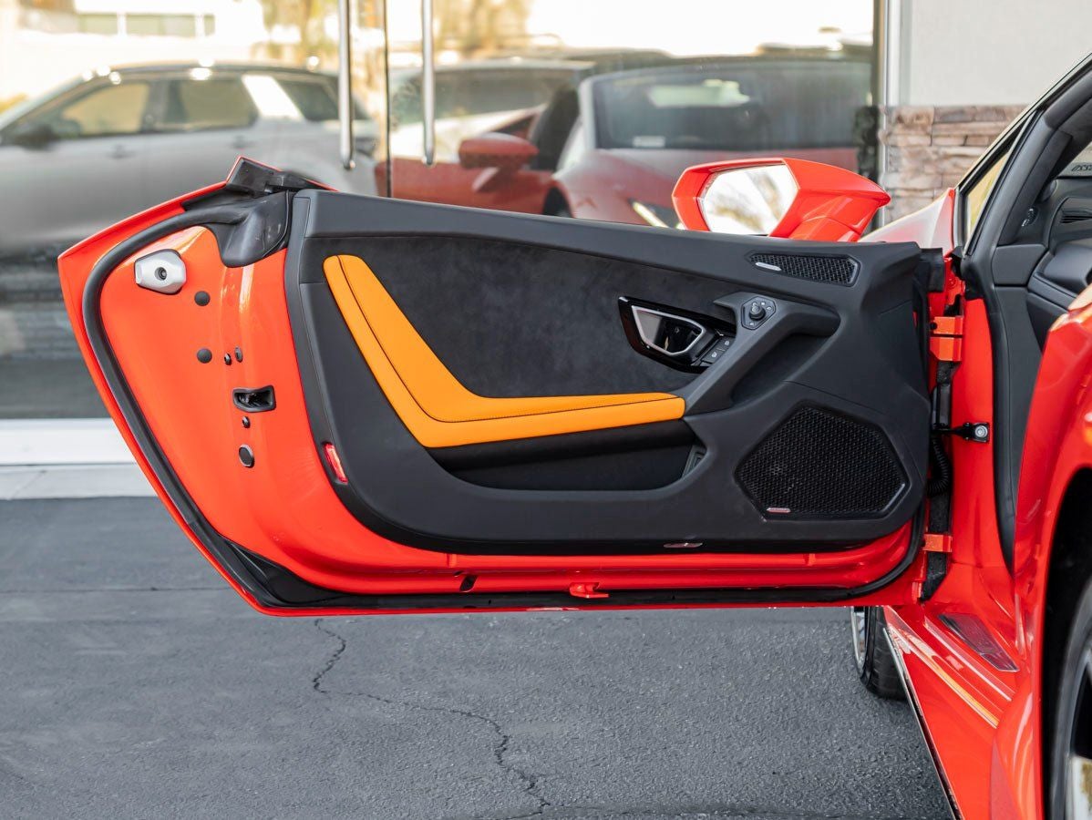 2020 Lamborghini Huracan EVO Base