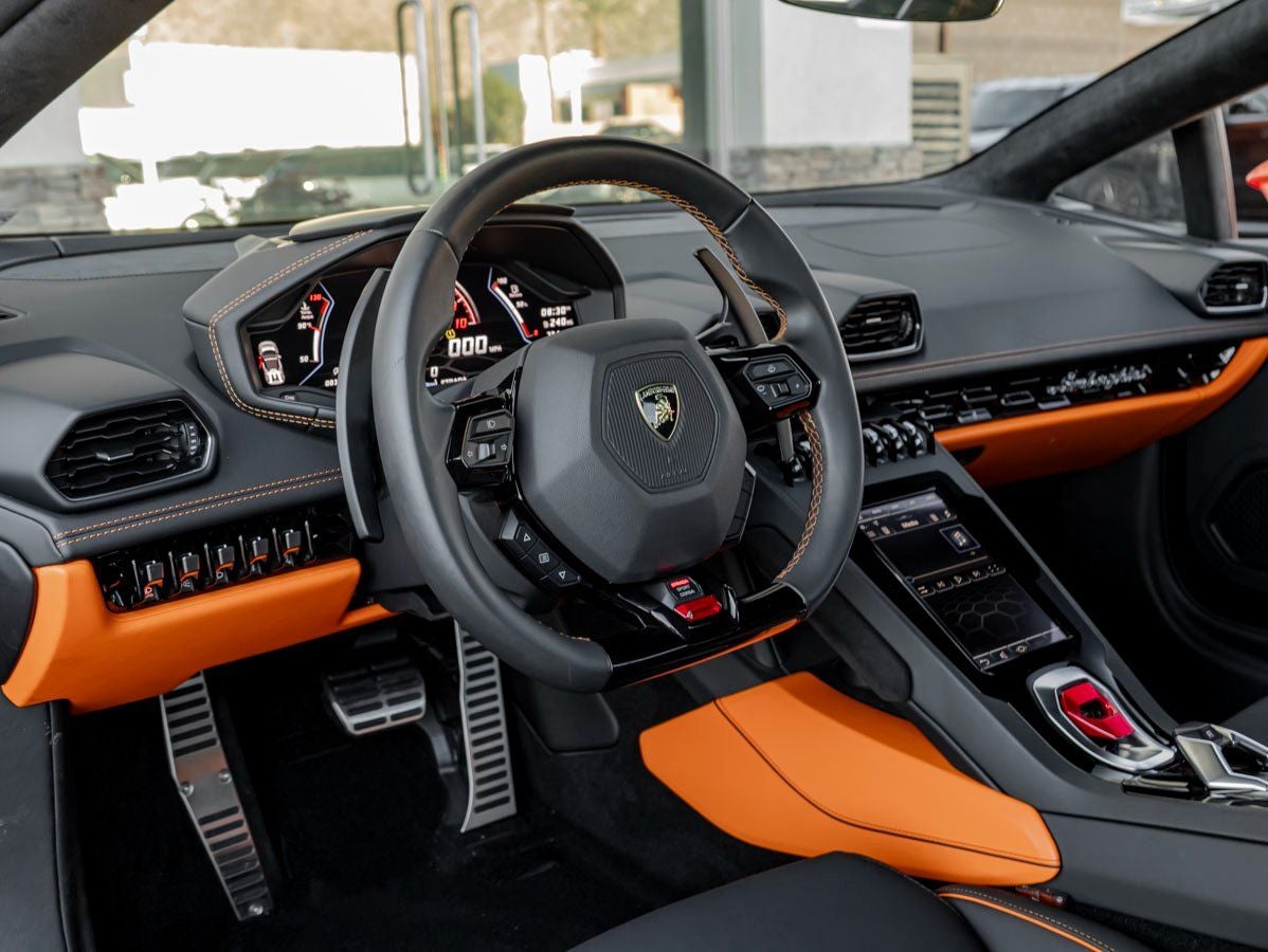 2020 Lamborghini Huracan EVO Base