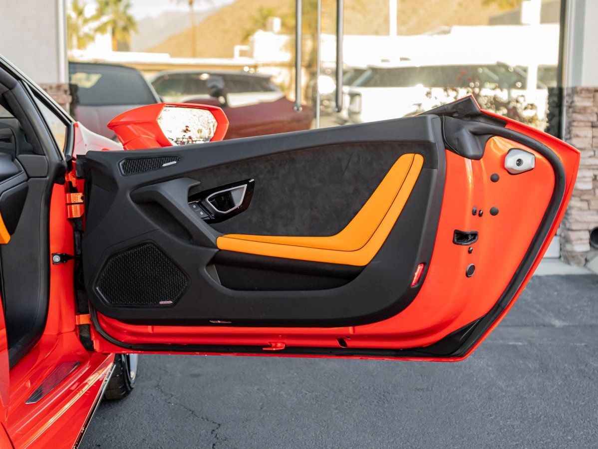 2020 Lamborghini Huracan EVO Base