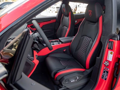 2026 Lamborghini Urus SE