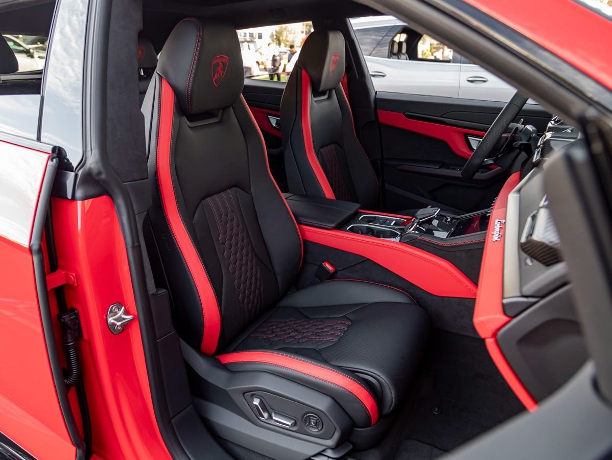 2026 Lamborghini Urus SE