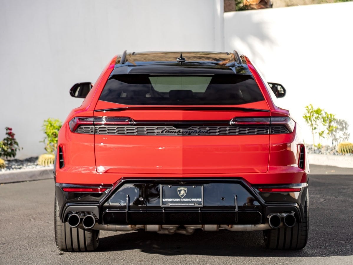 2026 Lamborghini Urus SE