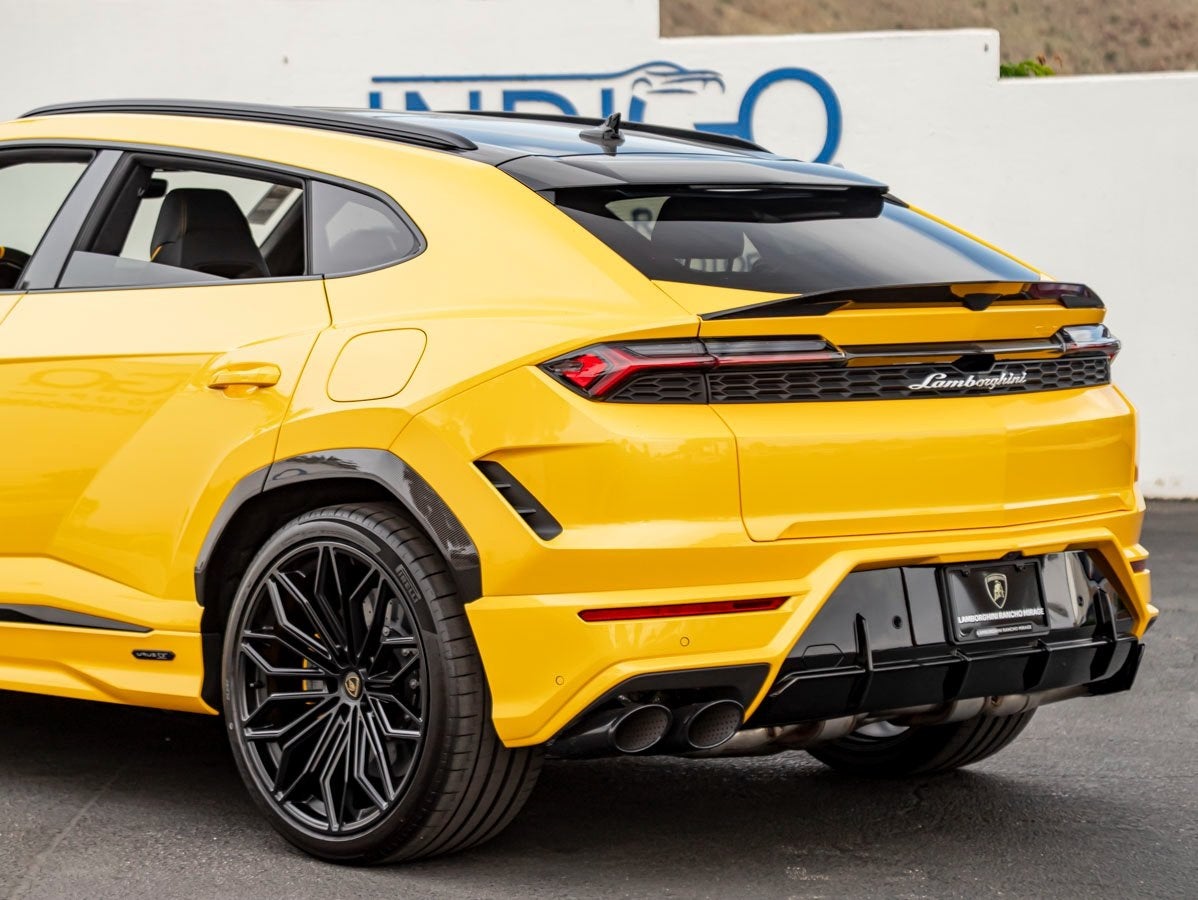 2026 Lamborghini Urus SE
