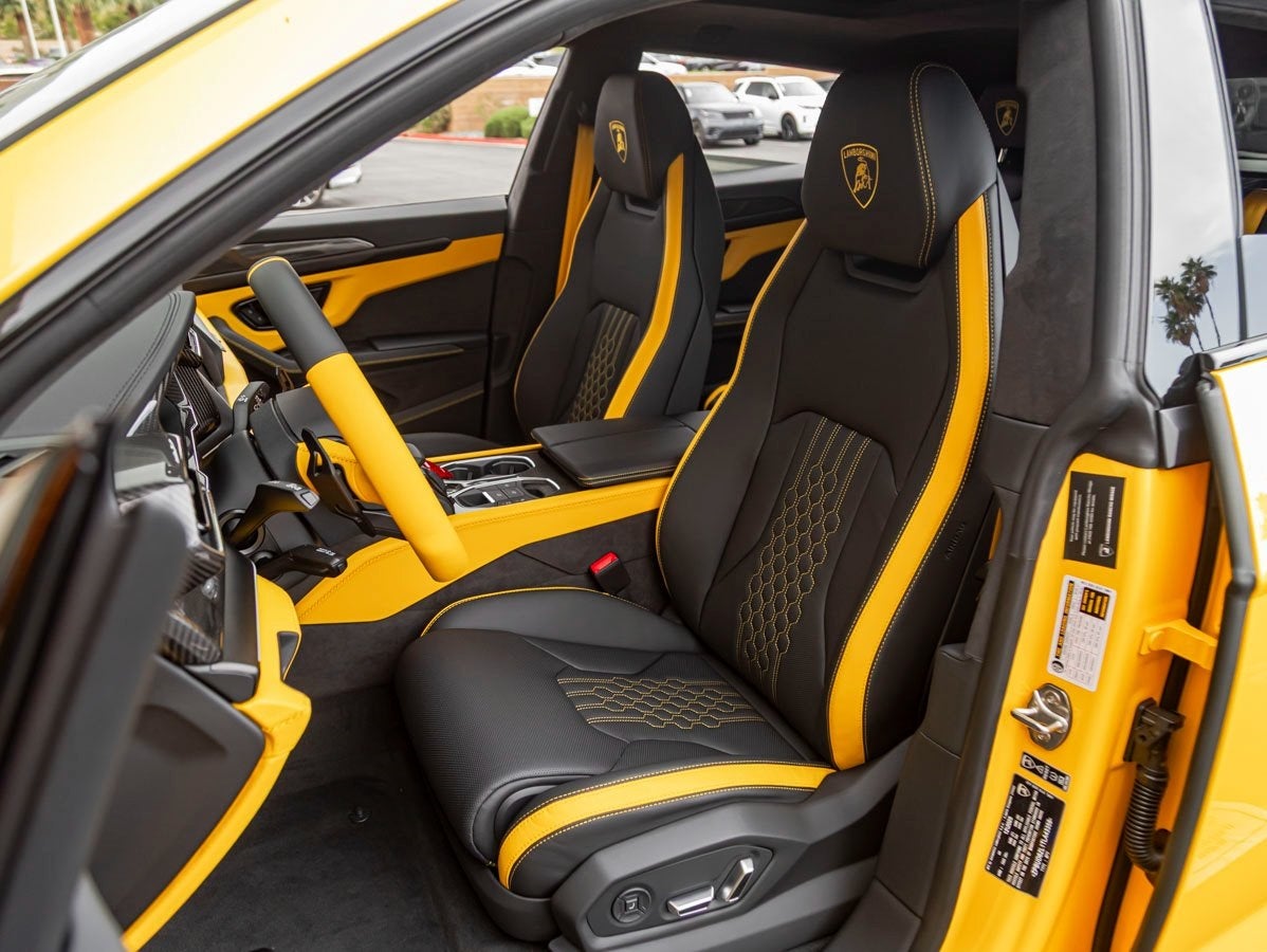 2026 Lamborghini Urus SE