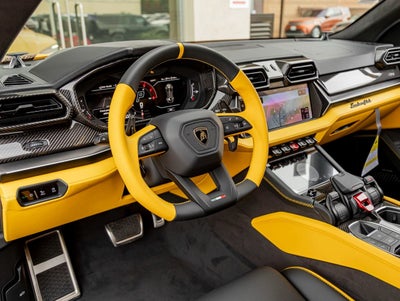 2026 Lamborghini Urus SE