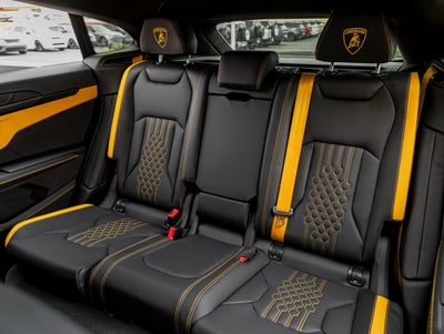 2026 Lamborghini Urus SE