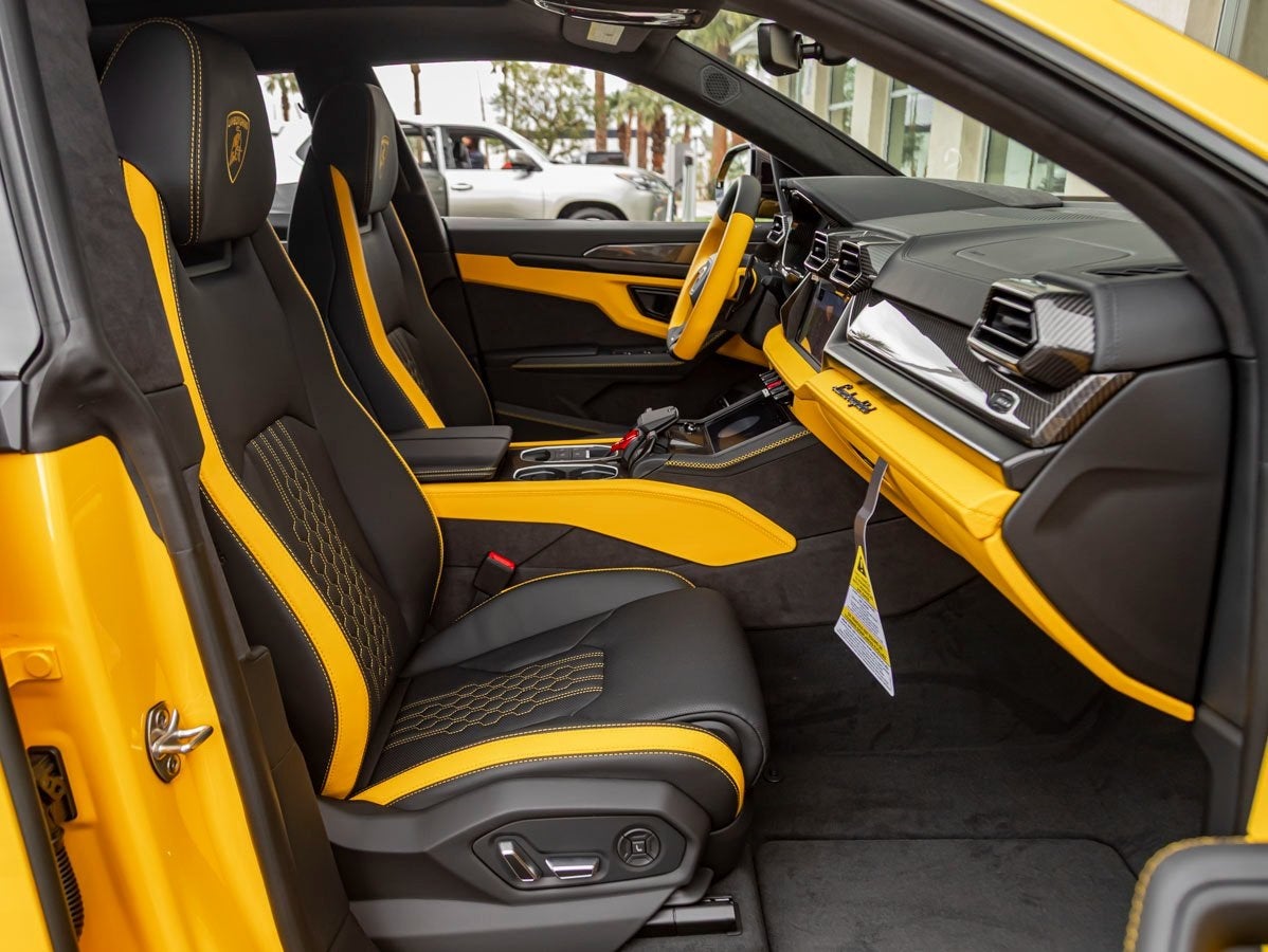 2026 Lamborghini Urus SE