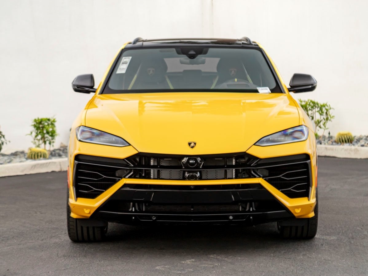 2026 Lamborghini Urus SE