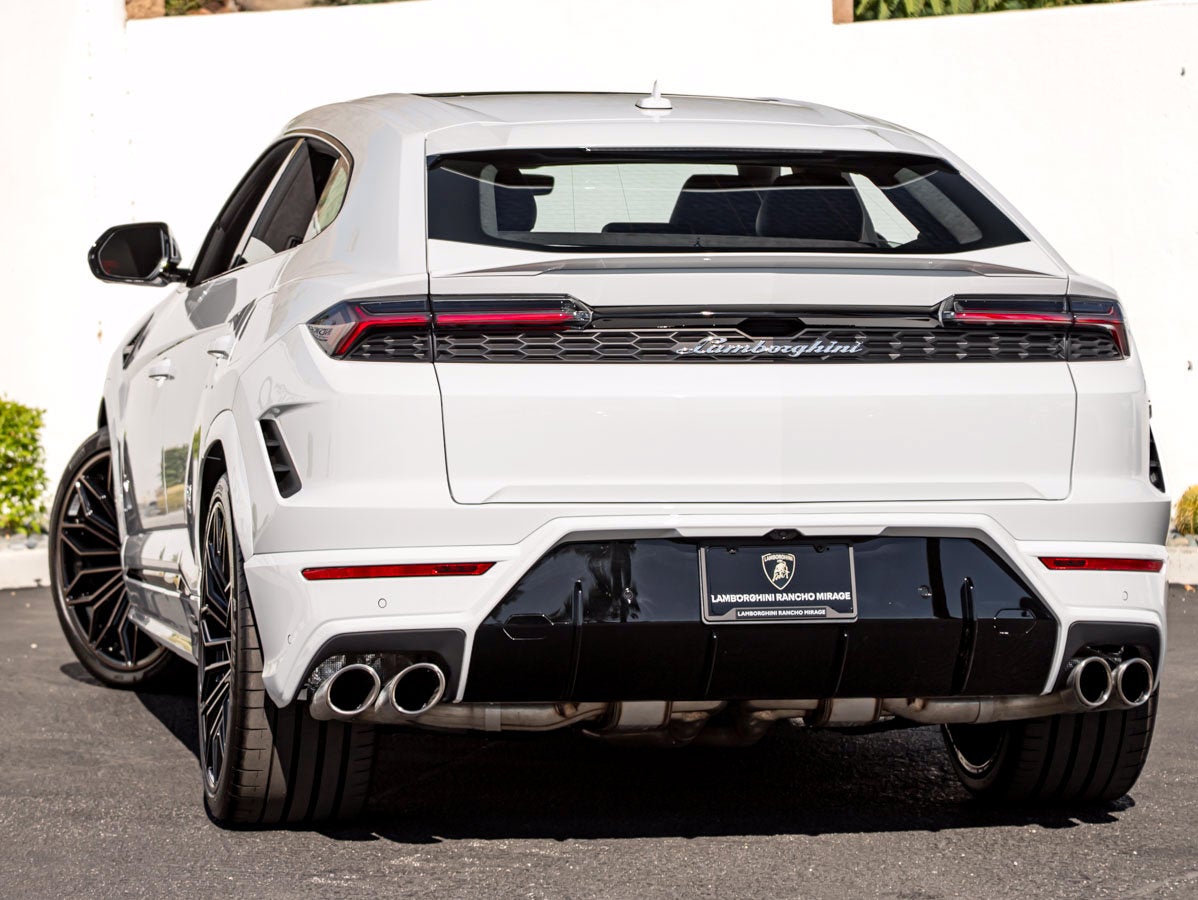 2026 Lamborghini Urus SE