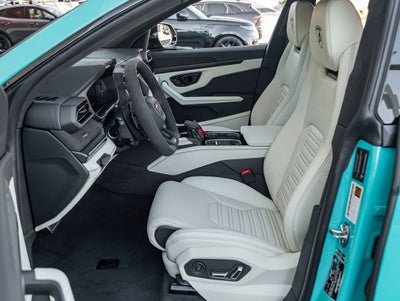 2026 Lamborghini Urus SE