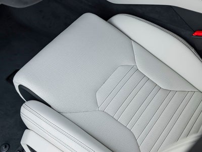 2026 Lamborghini Urus SE