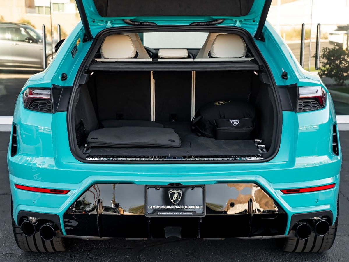 2026 Lamborghini Urus SE