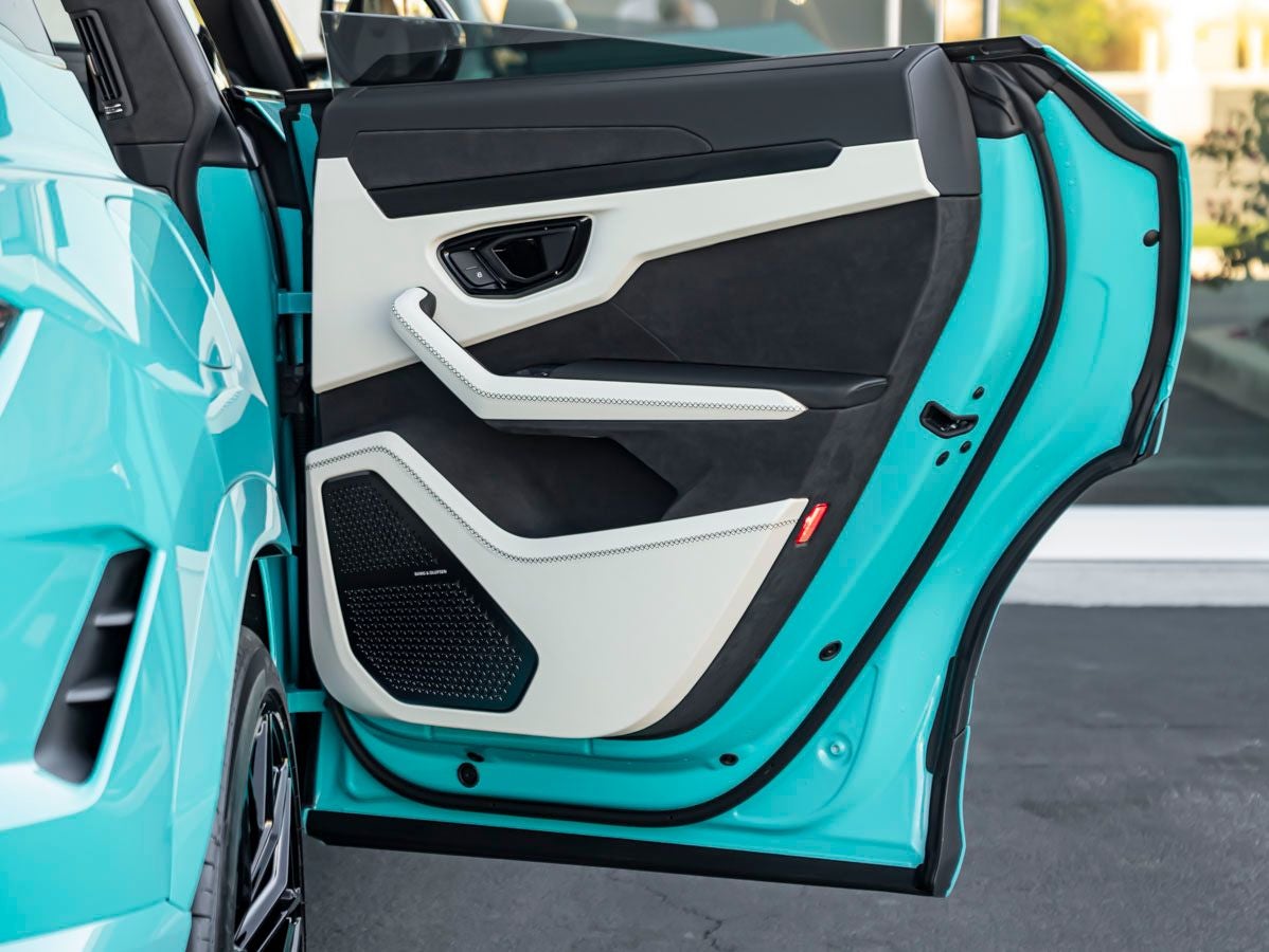 2026 Lamborghini Urus SE