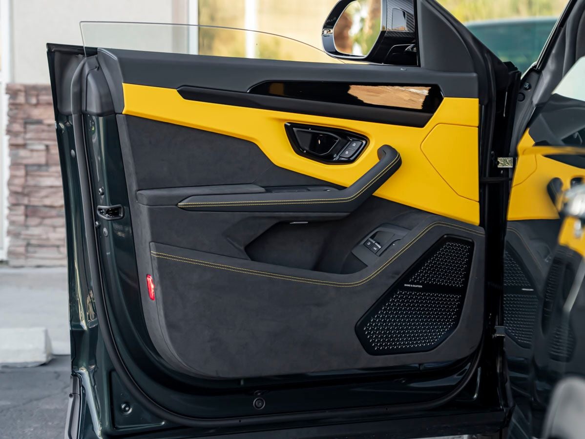 2026 Lamborghini Urus SE