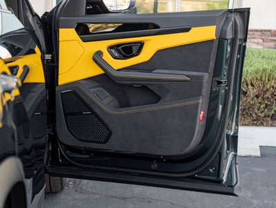 2026 Lamborghini Urus SE