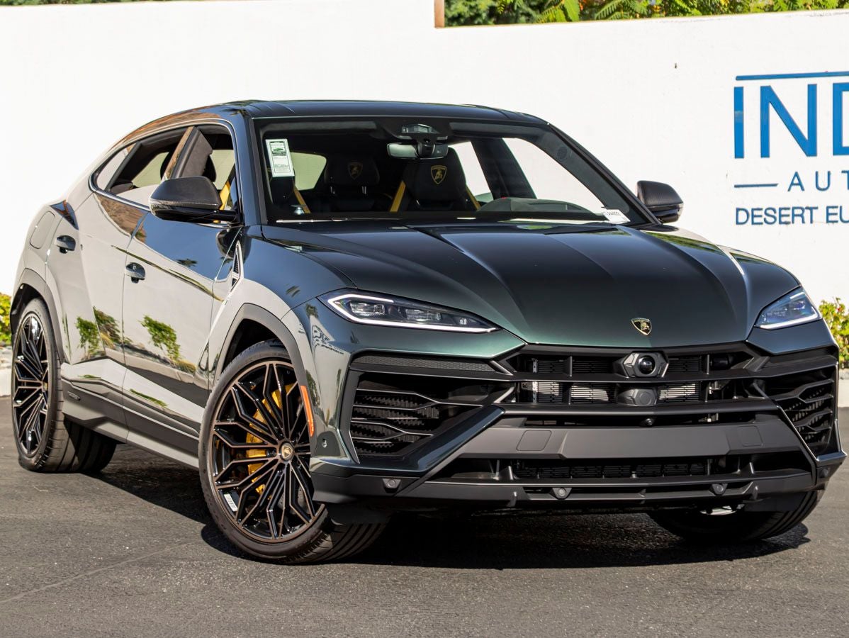 2026 Lamborghini Urus SE